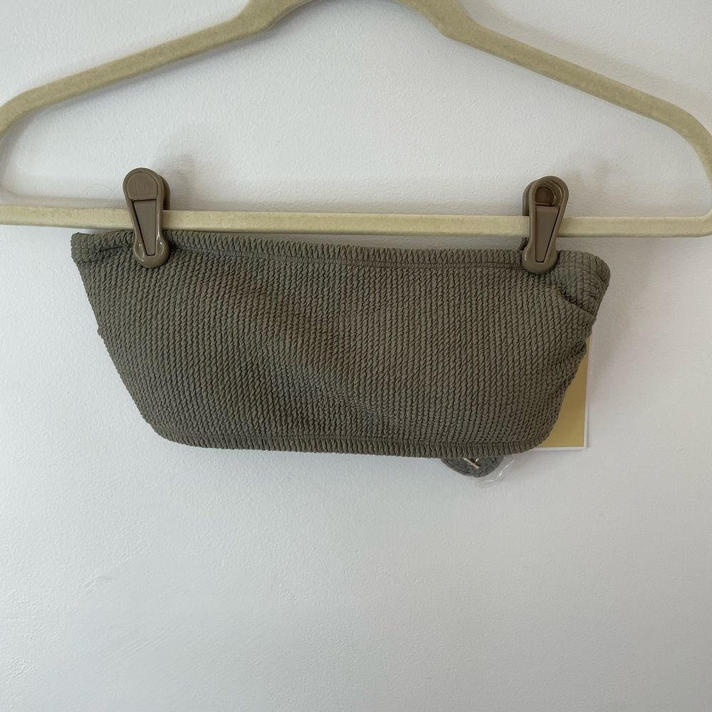 Michael Kors Army Green sizs XS new with tags top only